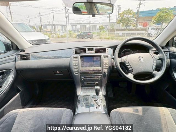 Used 2005 AT toyota crown GRS180 Image[16]