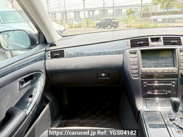 Used 2005 AT toyota crown GRS180 Image[17]