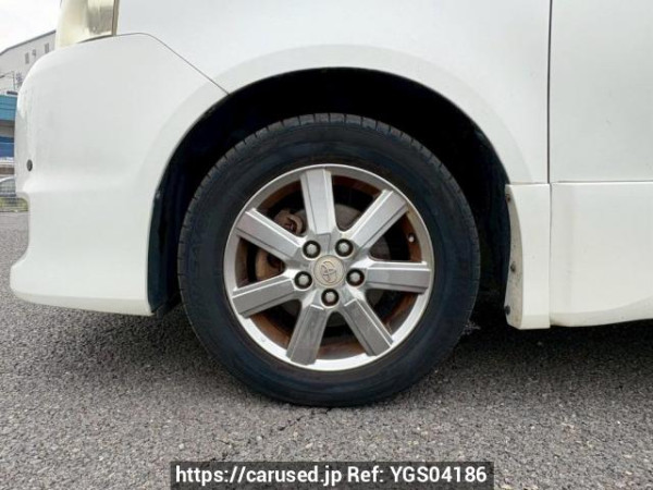 Used 2009 AT toyota voxy ZRR70W Image[31]