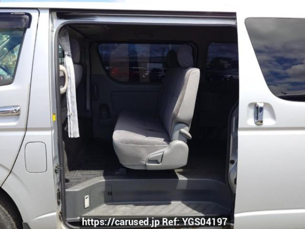 Used 2006 AT toyota regiusace-van KDH205V Image[15]