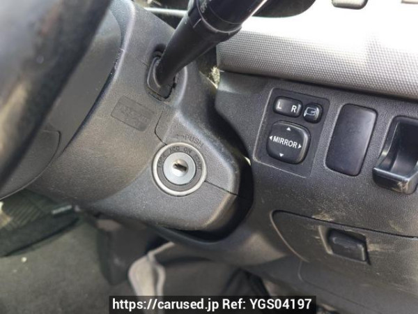 Used 2006 AT toyota regiusace-van KDH205V Image[25]