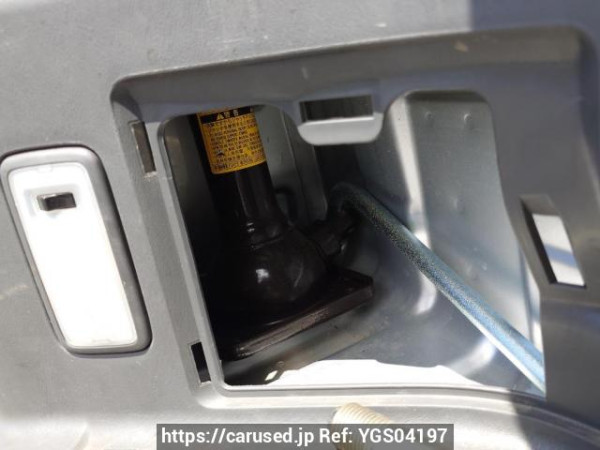 Used 2006 AT toyota regiusace-van KDH205V Image[42]