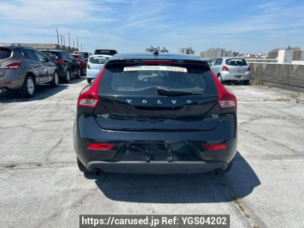 Used 2015 AT volvo v40 MB4164T Image[5]