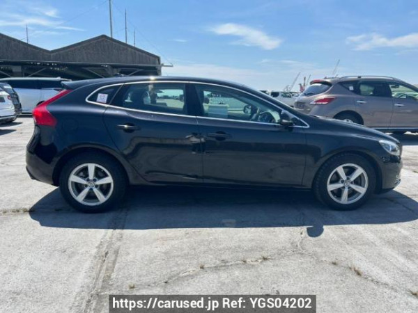 Used 2015 AT volvo v40 MB4164T Image[7]