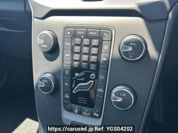 Used 2015 AT volvo v40 MB4164T Image[23]