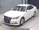 Toyota Crown Hybrid AWS210