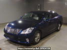 Toyota Crown GRS200