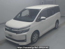 Toyota Voxy ZRR85G
