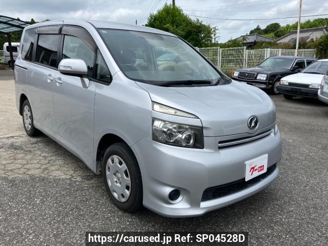 Buy Used 2007 Toyota Voxy ZRR70G (SP04528D) - Carused.jp