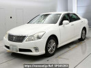 Toyota Crown GRS200
