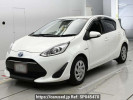 Toyota Aqua NHP10