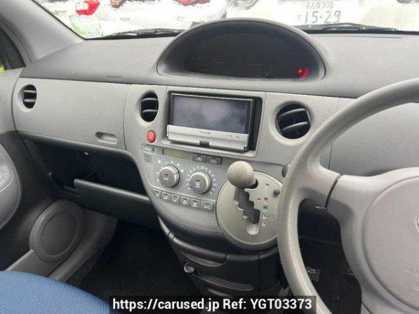 Used 2005 AT toyota sienta NCP81G Image[9]