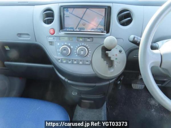 Used 2005 AT toyota sienta NCP81G Image[26]