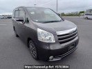 Toyota Noah ZRR75G