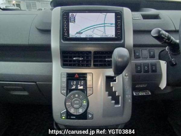 Used 2009 AT toyota noah ZRR75G Image[23]