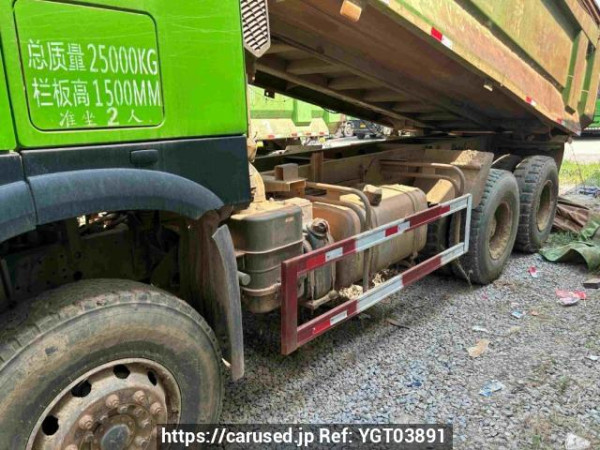 Used 2019 MT howo 380 SGZ5250ZLJZZ5W38 Image[5]