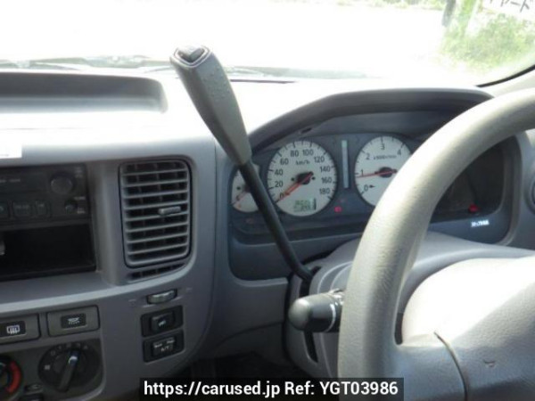 Used 2004 AT nissan caravan-bus DWMGE25 Image[20]