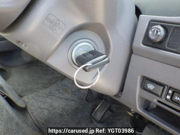 Used 2004 AT nissan caravan-bus DWMGE25 Image[22]