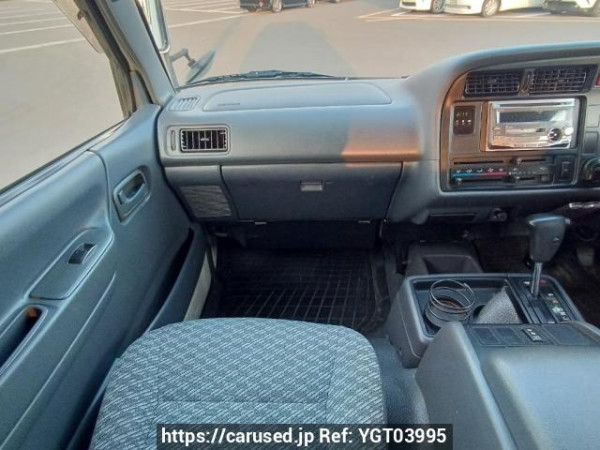 Used 2001 AT toyota hiace-wagon RZH111G Image[17]
