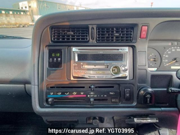 Used 2001 AT toyota hiace-wagon RZH111G Image[18]