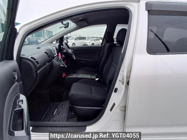 Used 2005 AT toyota wish ZNE10G Image[14]