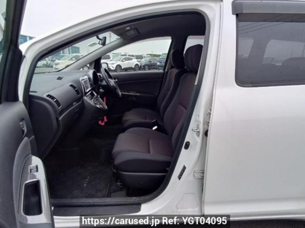 Used 2005 AT toyota wish ZNE10G Image[14]