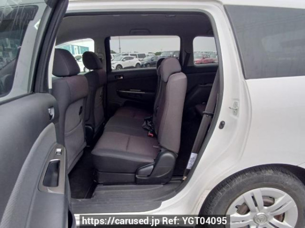 Used 2005 AT toyota wish ZNE10G Image[16]