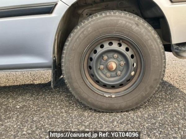 Used 2003 AT toyota hiace-van TRH112V Image[18]