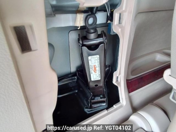 Used 2008 AT toyota alphard GGH20W Image[43]
