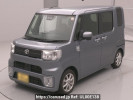 Toyota Pixis Mega LA700A