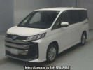 Toyota Noah ZWR95W