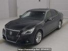 Toyota Crown Hybrid AWS210