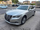 Toyota Crown GRS211