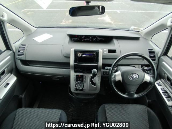 Used 2008 AT toyota noah ZRR70W Image[17]