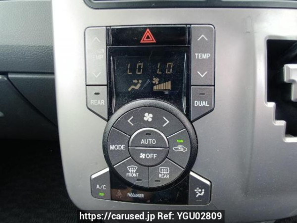 Used 2008 AT toyota noah ZRR70W Image[22]