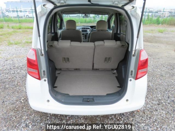Used 2005 AT toyota ractis SCP100 Image[8]