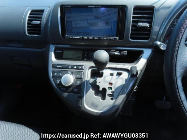 Used 2007 AT toyota wish ZNE10G Image[26]