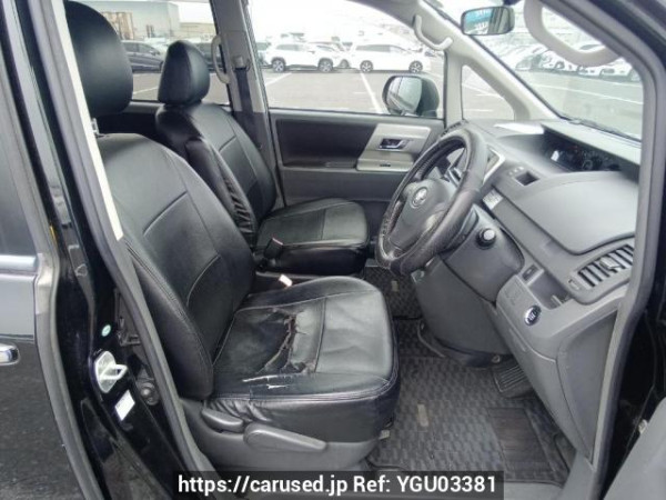 Used 2009 AT toyota voxy ZRR70W Image[12]