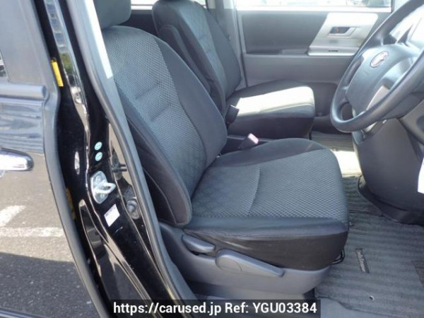 Used 2009 AT toyota noah ZRR70W Image[17]