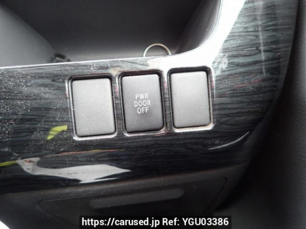Used 2009 AT toyota noah ZRR75W Image[33]