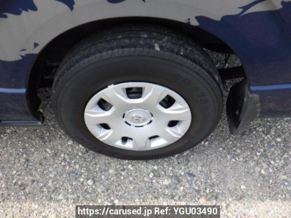 Used 2005 AT toyota regiusace-van KDH205V Image[25]