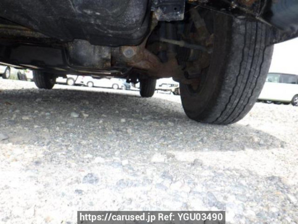 Used 2005 AT toyota regiusace-van KDH205V Image[27]