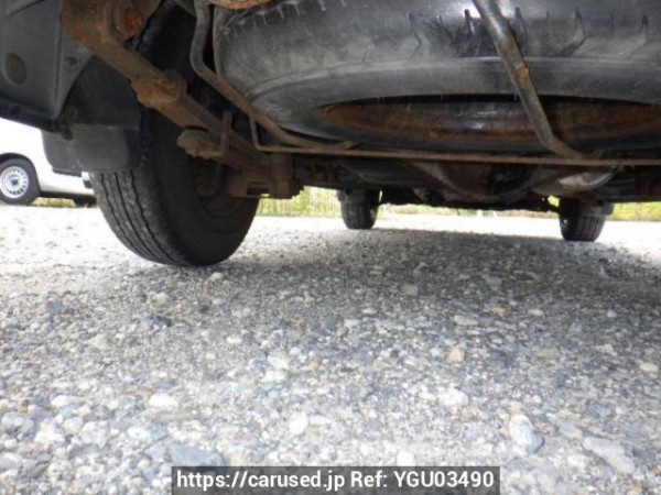 Used 2005 AT toyota regiusace-van KDH205V Image[32]