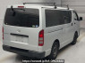 Used 2012 AT toyota regiusace-van KDH201V Image[1]