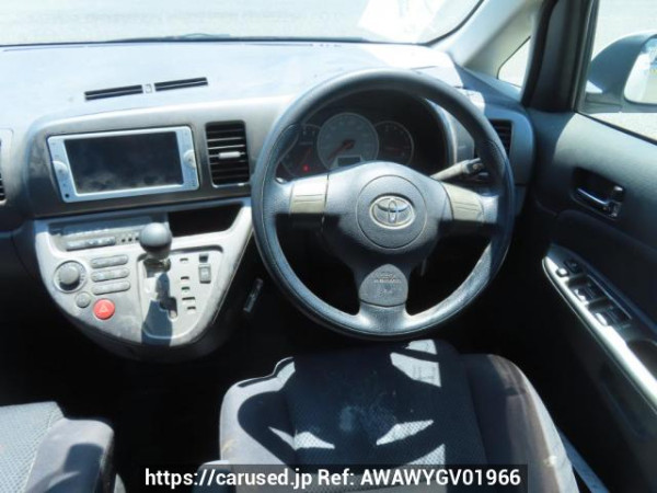 Used 2003 AT toyota wish ANE10G Image[22]