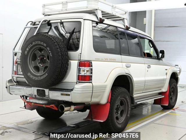 1995 Mitsubishi Pajero JDM car for sale — photo 2 of 3