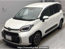 Toyota Sienta MXPC10G