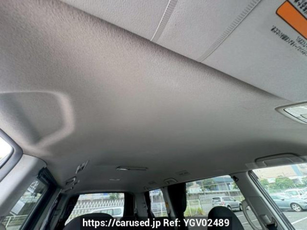 Used 2009 AT toyota voxy ZRR70W Image[18]
