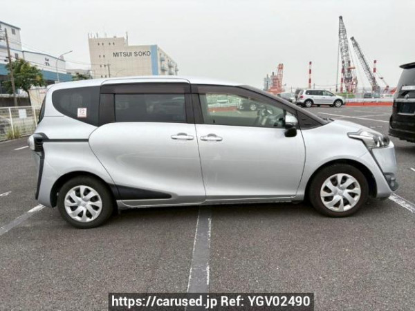 Used 2017 AT toyota sienta NSP170G Image[7]