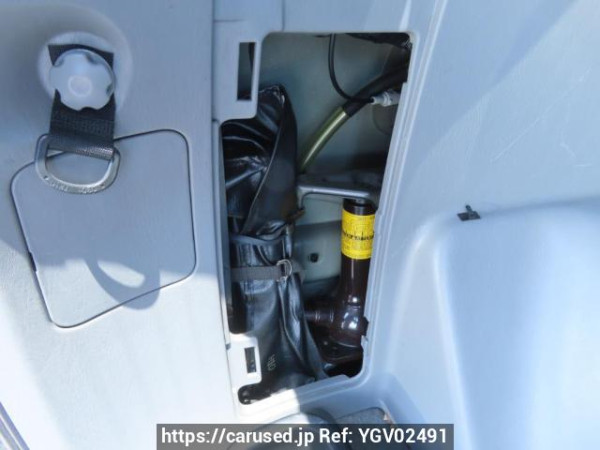 Used 2004 AT toyota hilux-surf RZN215W Image[40]